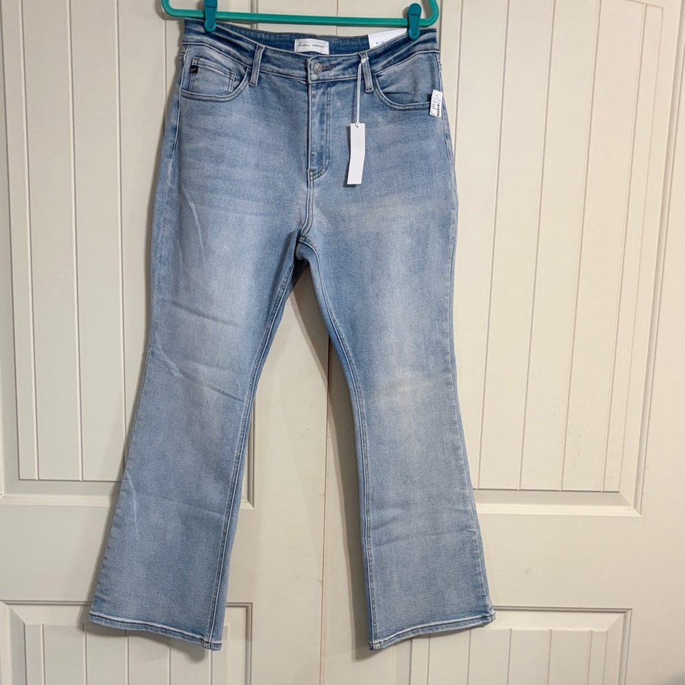 KanCan Light Wash Flare Leg Jeans Size 32 NWT